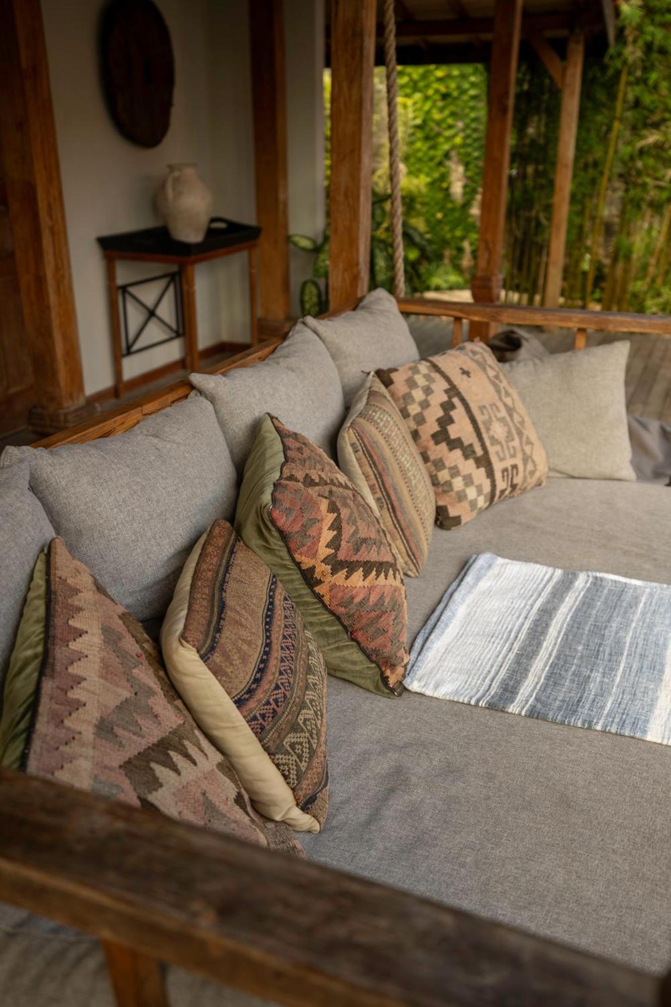 The Padang Villa Jungle Escape 5 Mins Drive From Uluwatu'S Beaches Eksteriør bilde